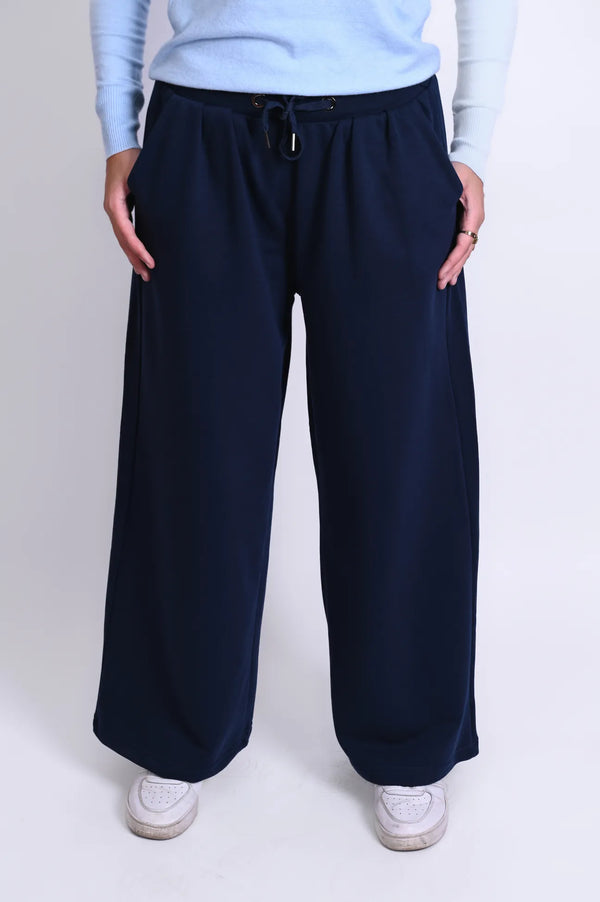 بنطلون ميلتون وايد ليج